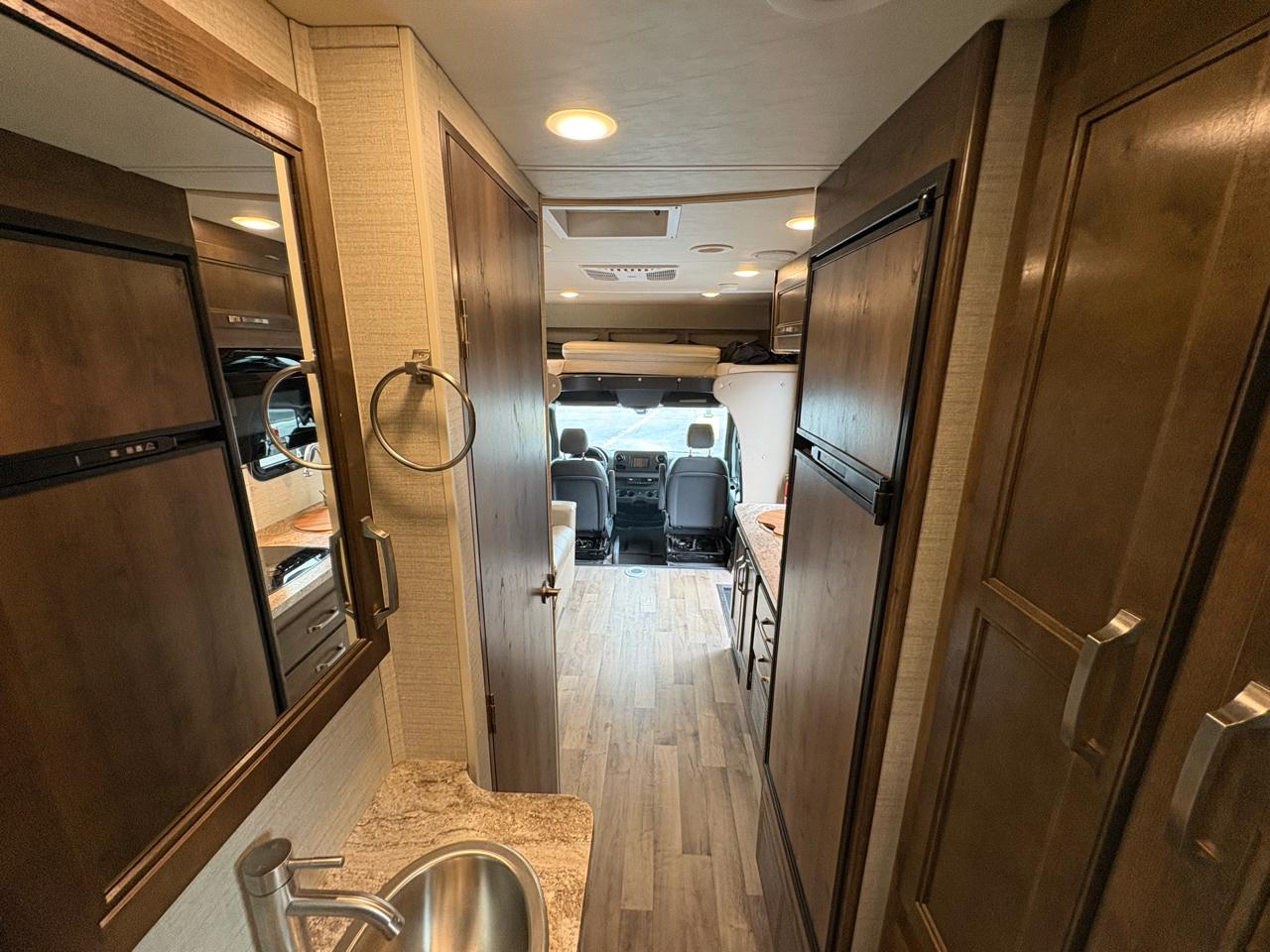 Mercedes-Benz Sprinter  2020