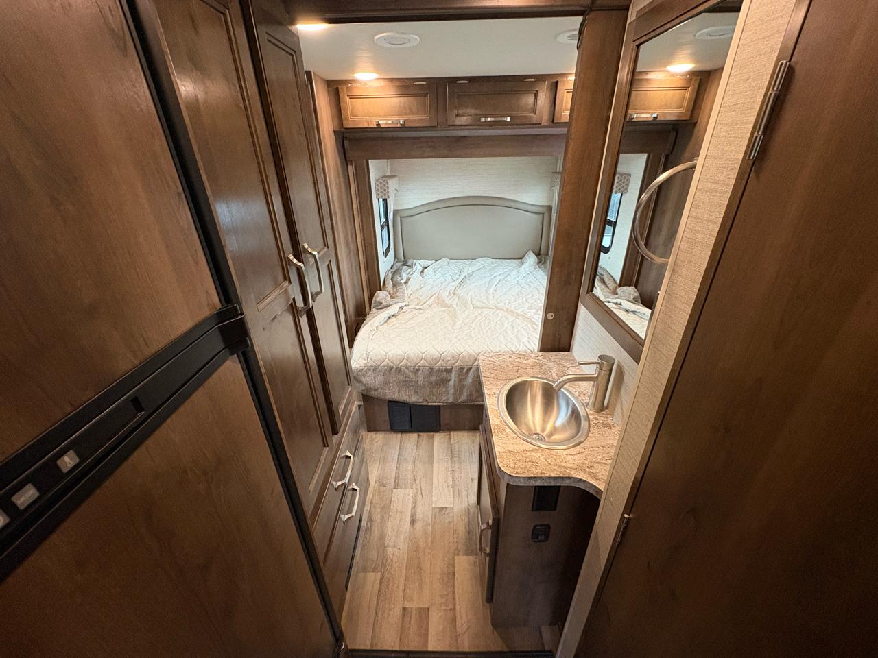 Mercedes-Benz Sprinter  2020