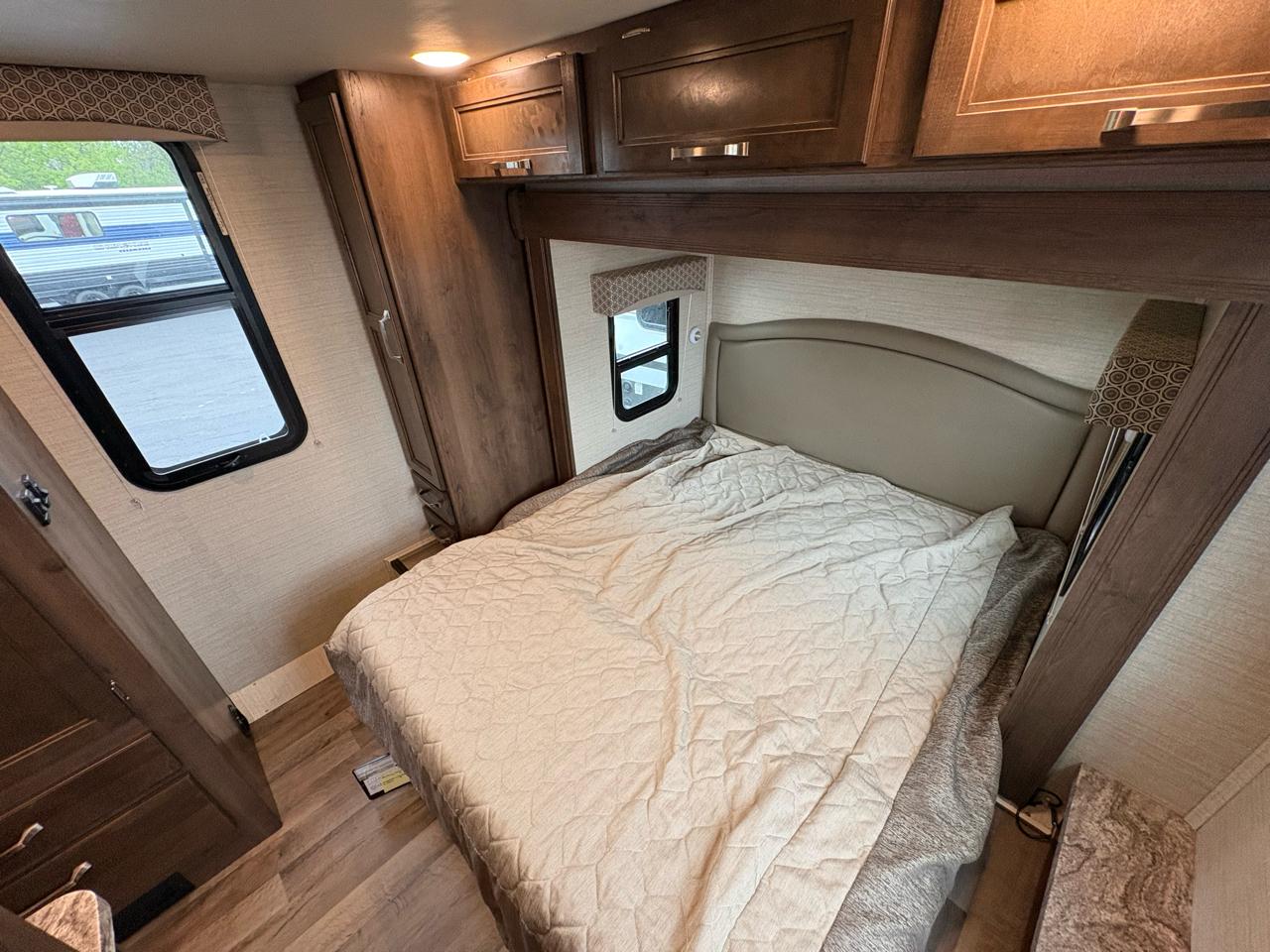 Mercedes-Benz Sprinter  2020