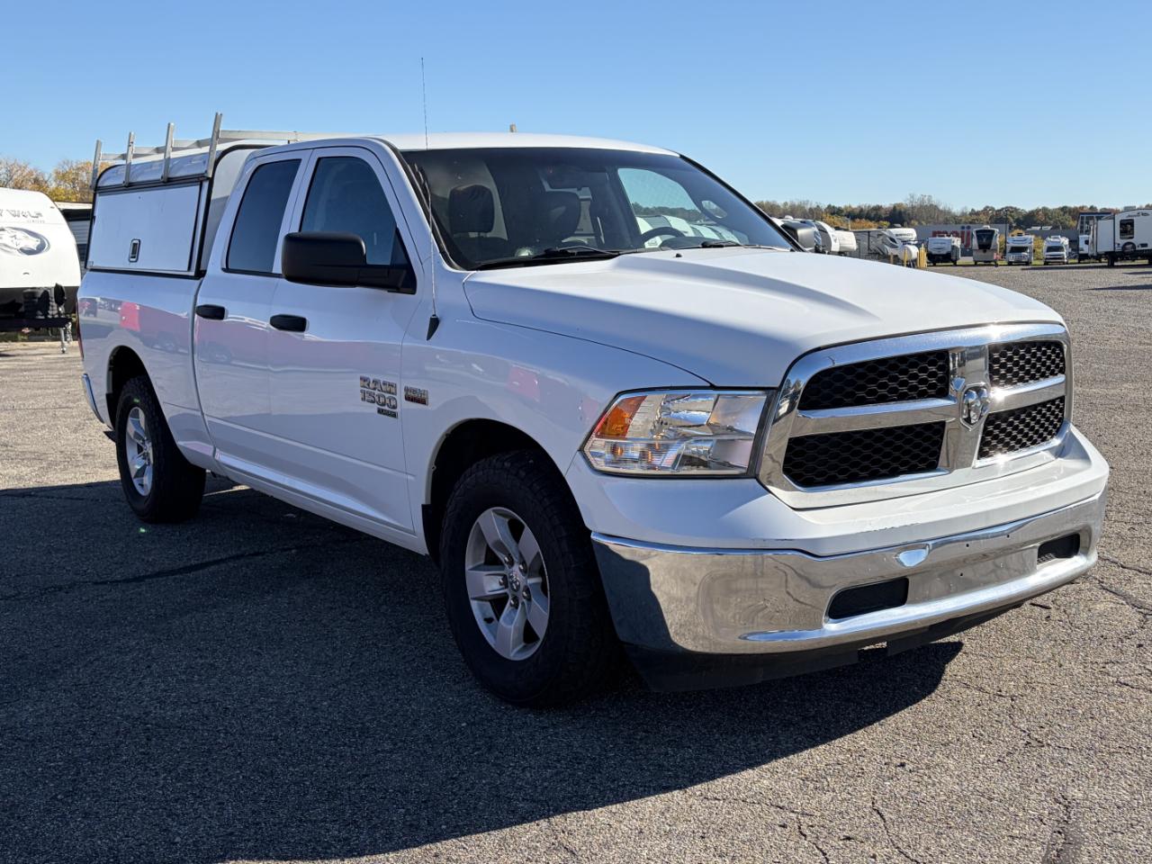 RAM 1500 Classic Tradesman 4x2 Quad Cab 6'4" Box 2021
