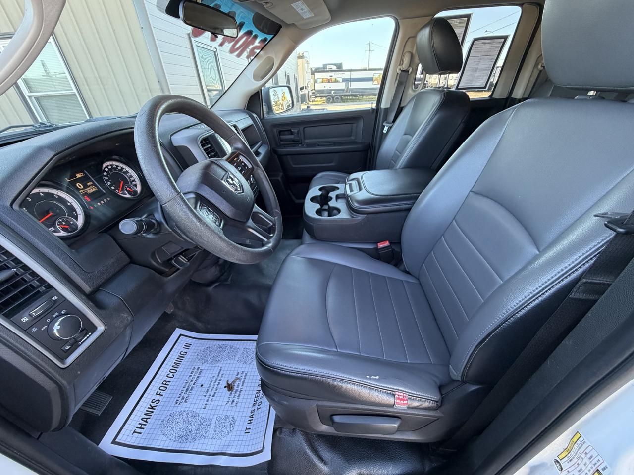 RAM 1500 Classic Tradesman 4x2 Quad Cab 6'4" Box 2021