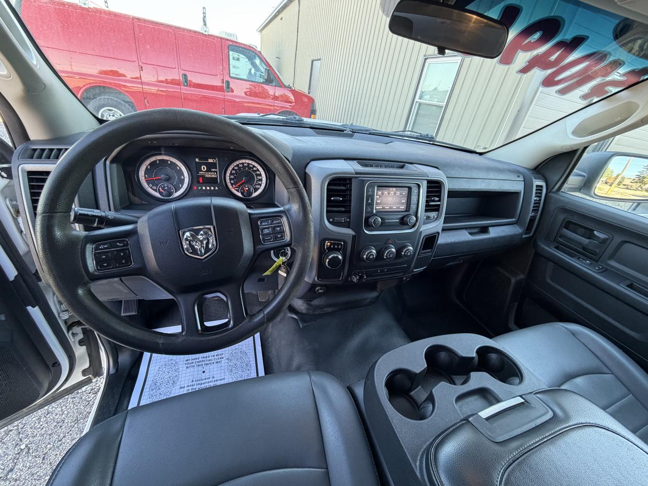 RAM 1500 Classic Tradesman 4x2 Quad Cab 6'4" Box 2021