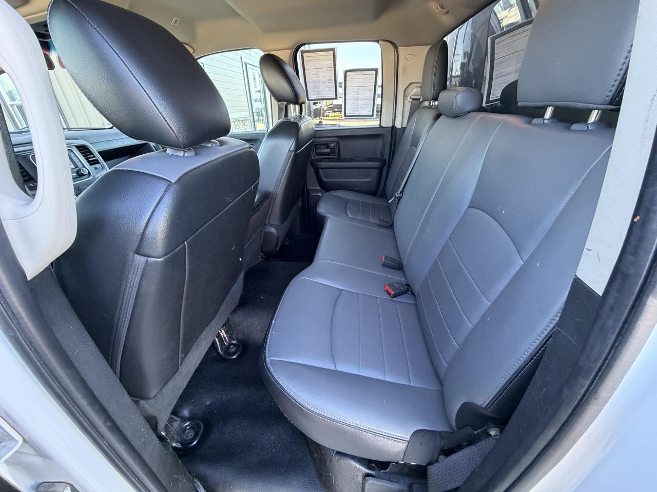 RAM 1500 Classic Tradesman 4x2 Quad Cab 6'4" Box 2021