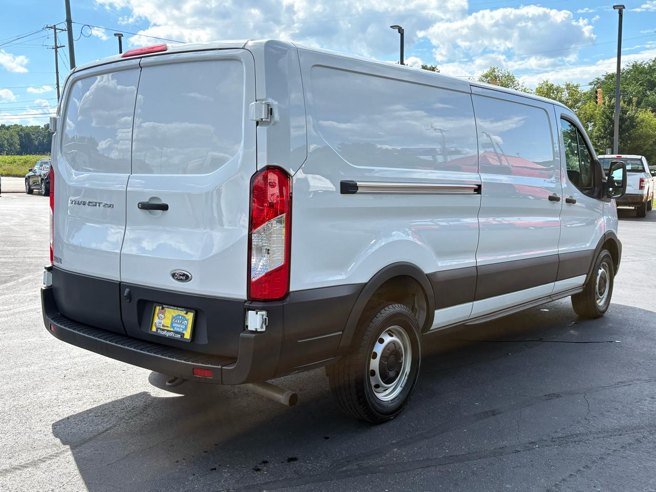 Ford Transit Cargo Van T-250 130" Low Rf 9070 GVWR RWD 2023