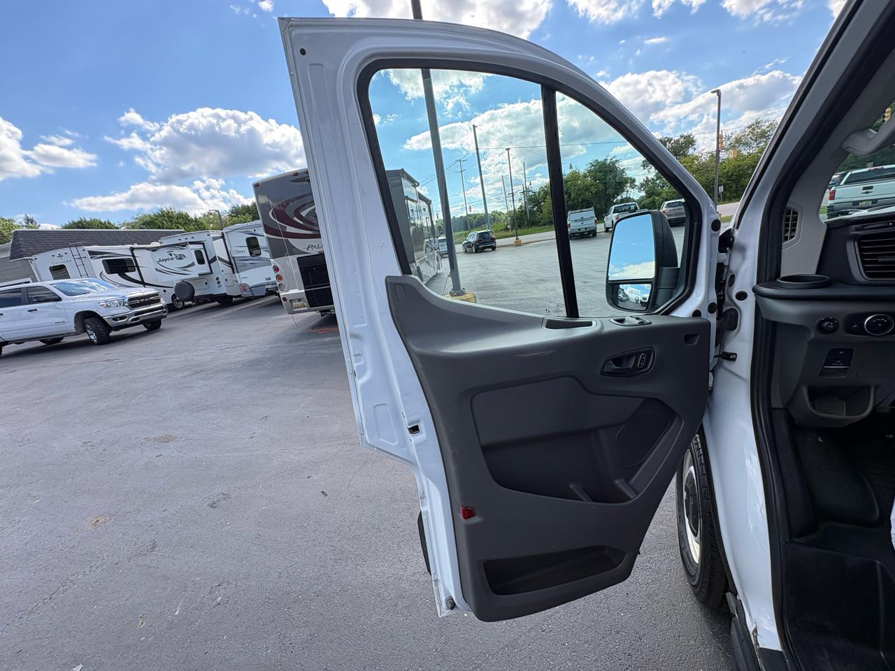 Ford Transit Cargo Van T-250 130" Low Rf 9070 GVWR RWD 2023