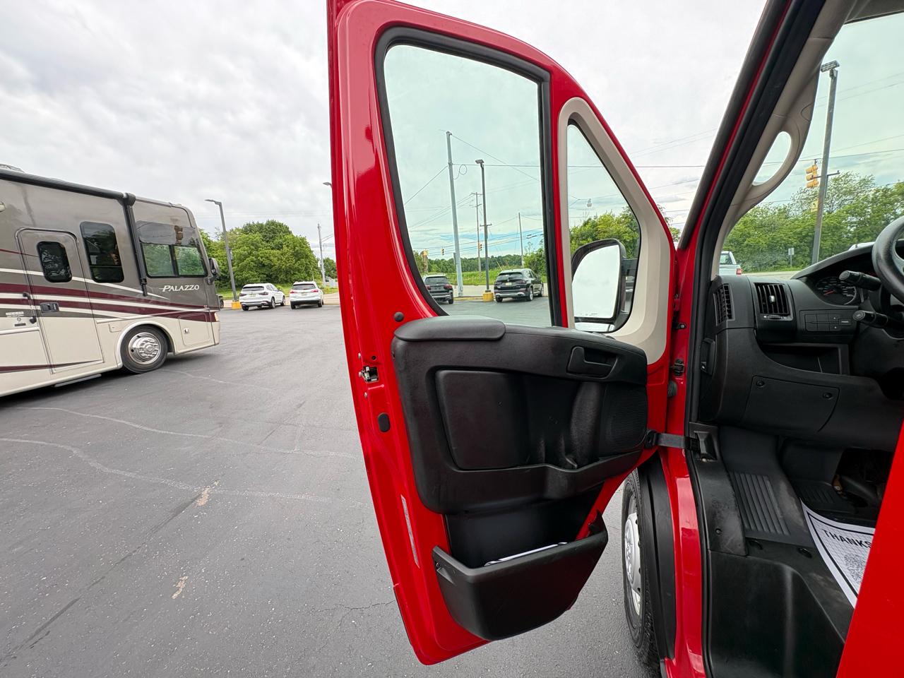RAM ProMaster Cargo Van 1500 Low Roof 136" WB 2021