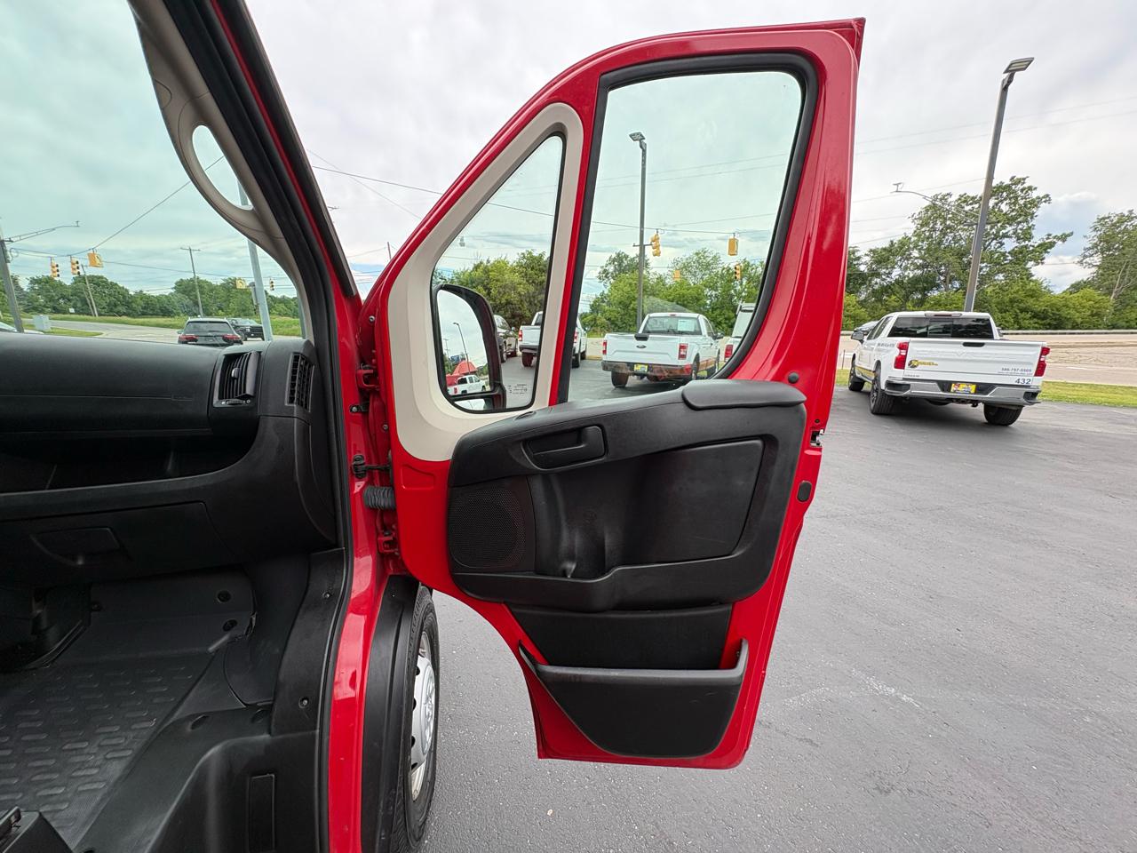 RAM ProMaster Cargo Van 1500 Low Roof 136" WB 2021