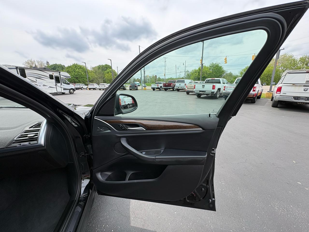 BMW X3 xDrive30i Sports Activity Vehicle 2023