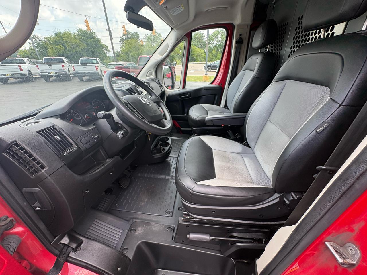 RAM ProMaster Cargo Van 1500 Low Roof 136" WB 2021