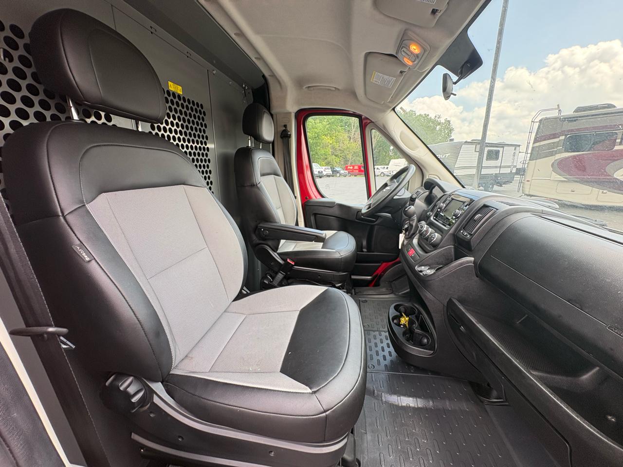 RAM ProMaster Cargo Van 1500 Low Roof 136" WB 2021