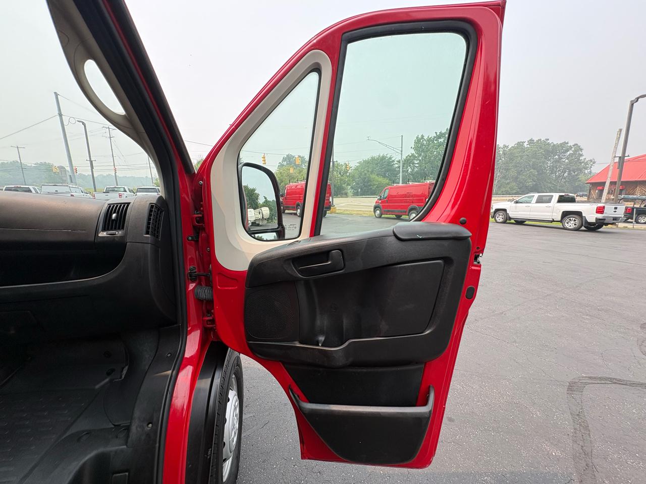 RAM ProMaster Cargo Van 1500 Low Roof 136" WB 2021