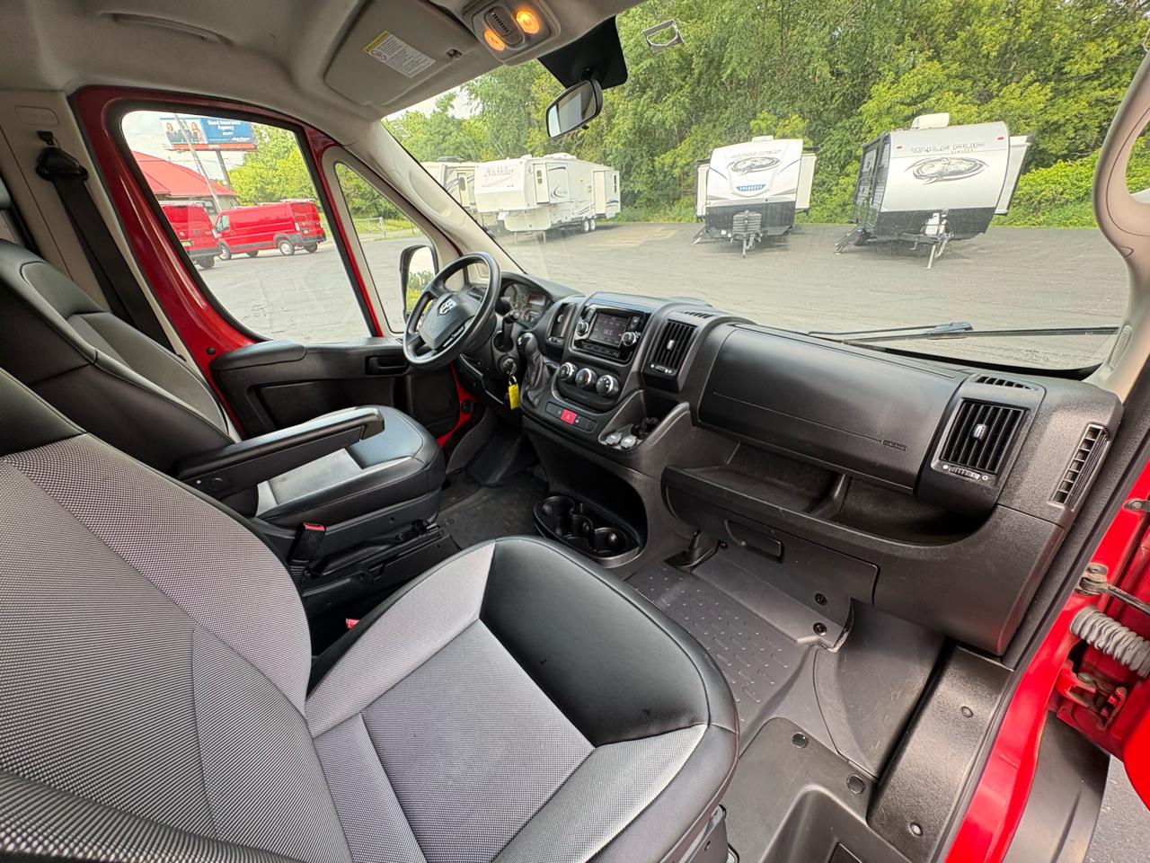 RAM ProMaster Cargo Van 1500 Low Roof 136" WB 2021