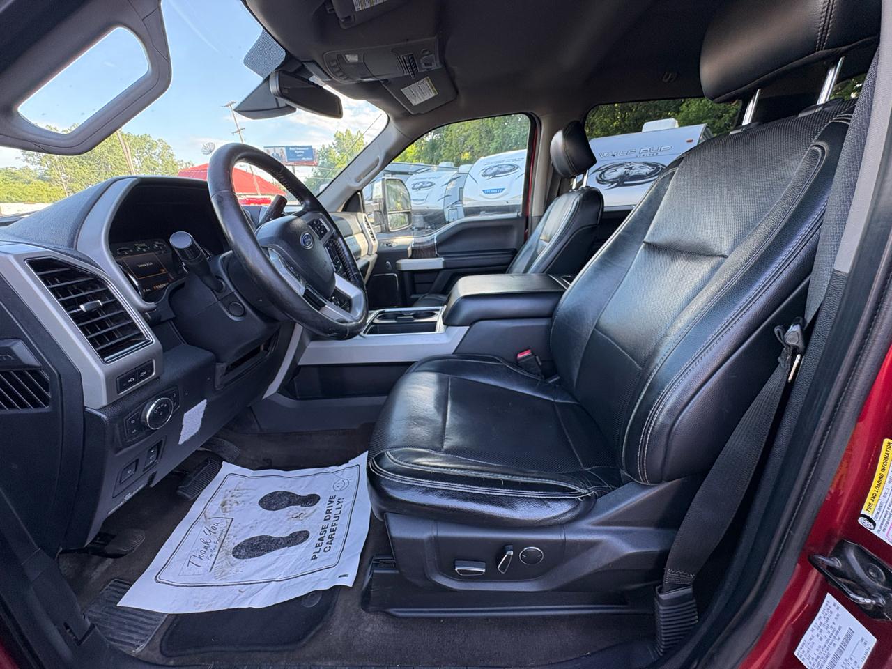 Ford Super Duty F-350 SRW King Ranch 4WD Crew Cab 8' Box 2018