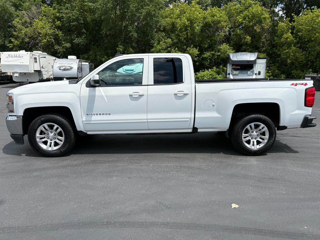 Chevrolet Silverado 1500 4WD Ext Cab 143.5" LT 2018