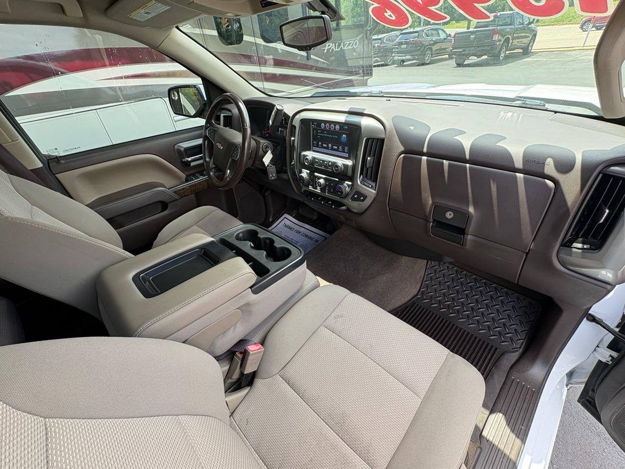 Chevrolet Silverado 1500 4WD Ext Cab 143.5" LT 2018