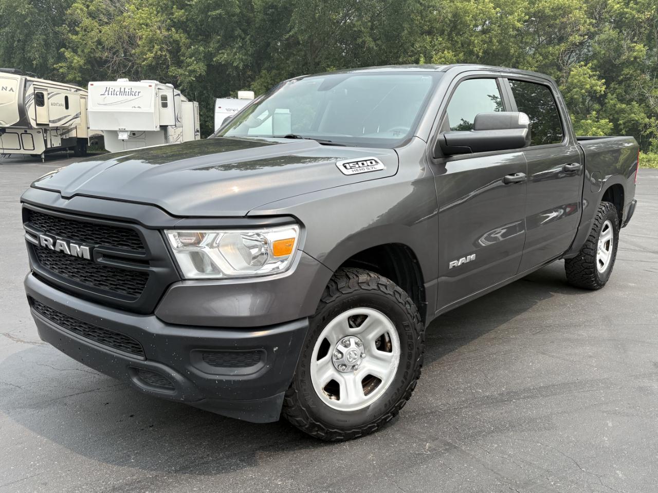 2019 RAM 1500 Tradesman 4x4 Crew Cab 5'7" Box