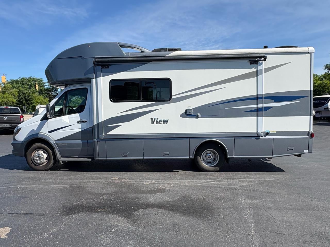 Winnebago Sprinter Cab Chassis  2018