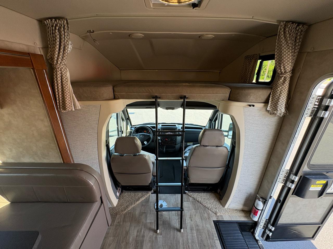 Winnebago Sprinter Cab Chassis  2018