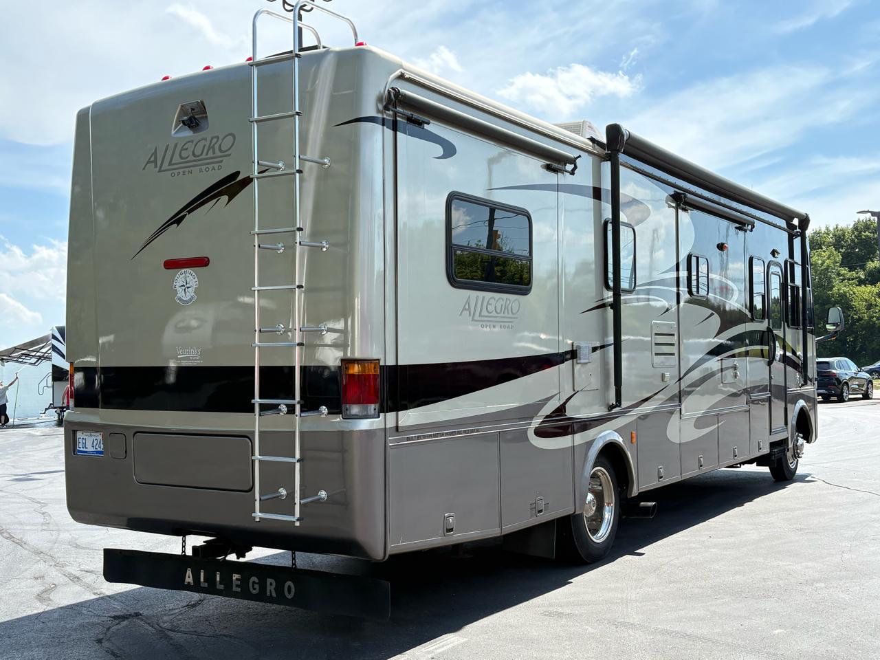 Tiffin Motorhomes Allegro  2008