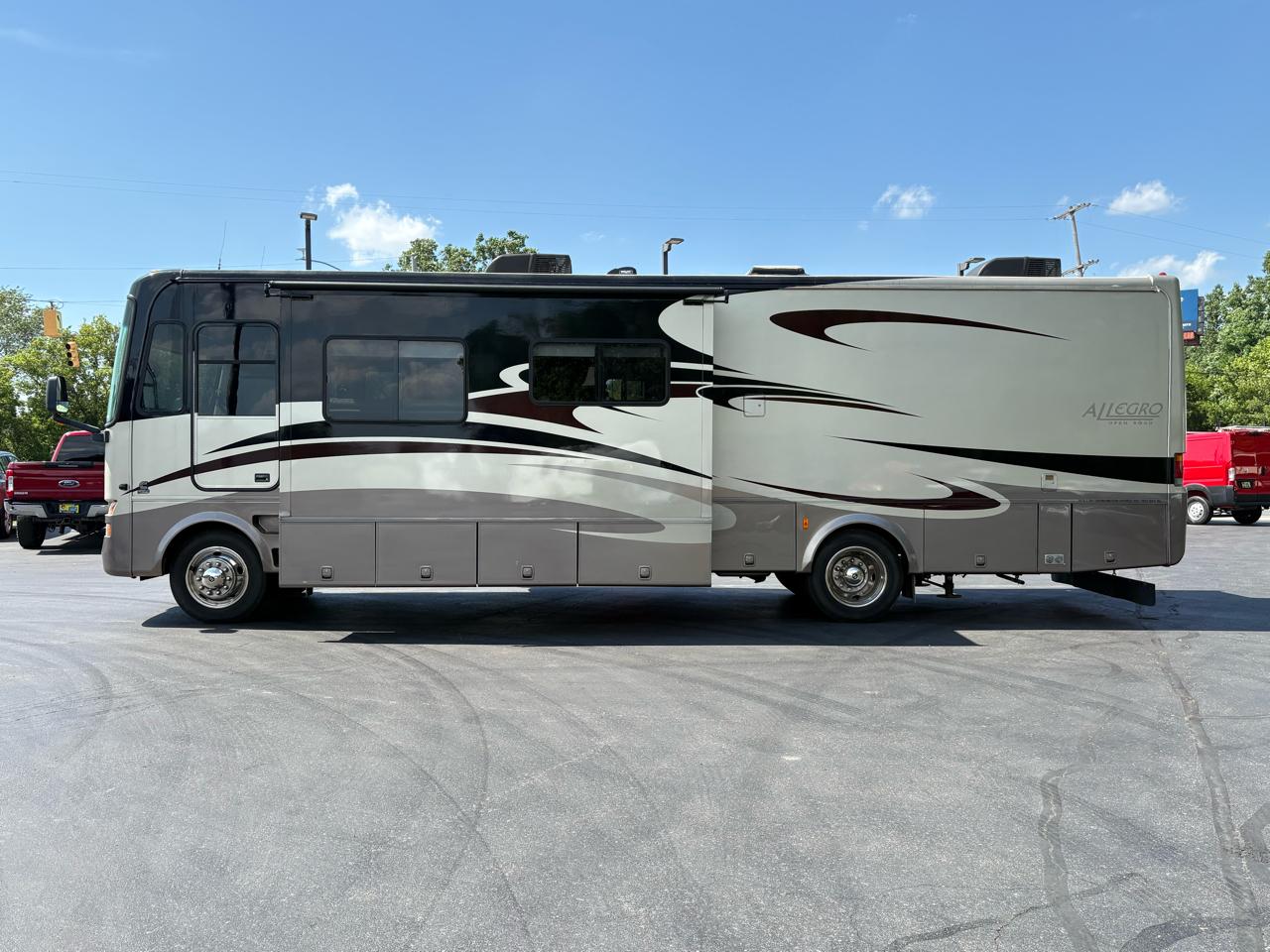 Tiffin Motorhomes Allegro  2008