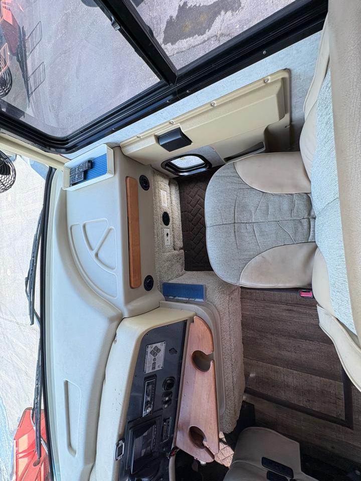 Tiffin Motorhomes Allegro  2008