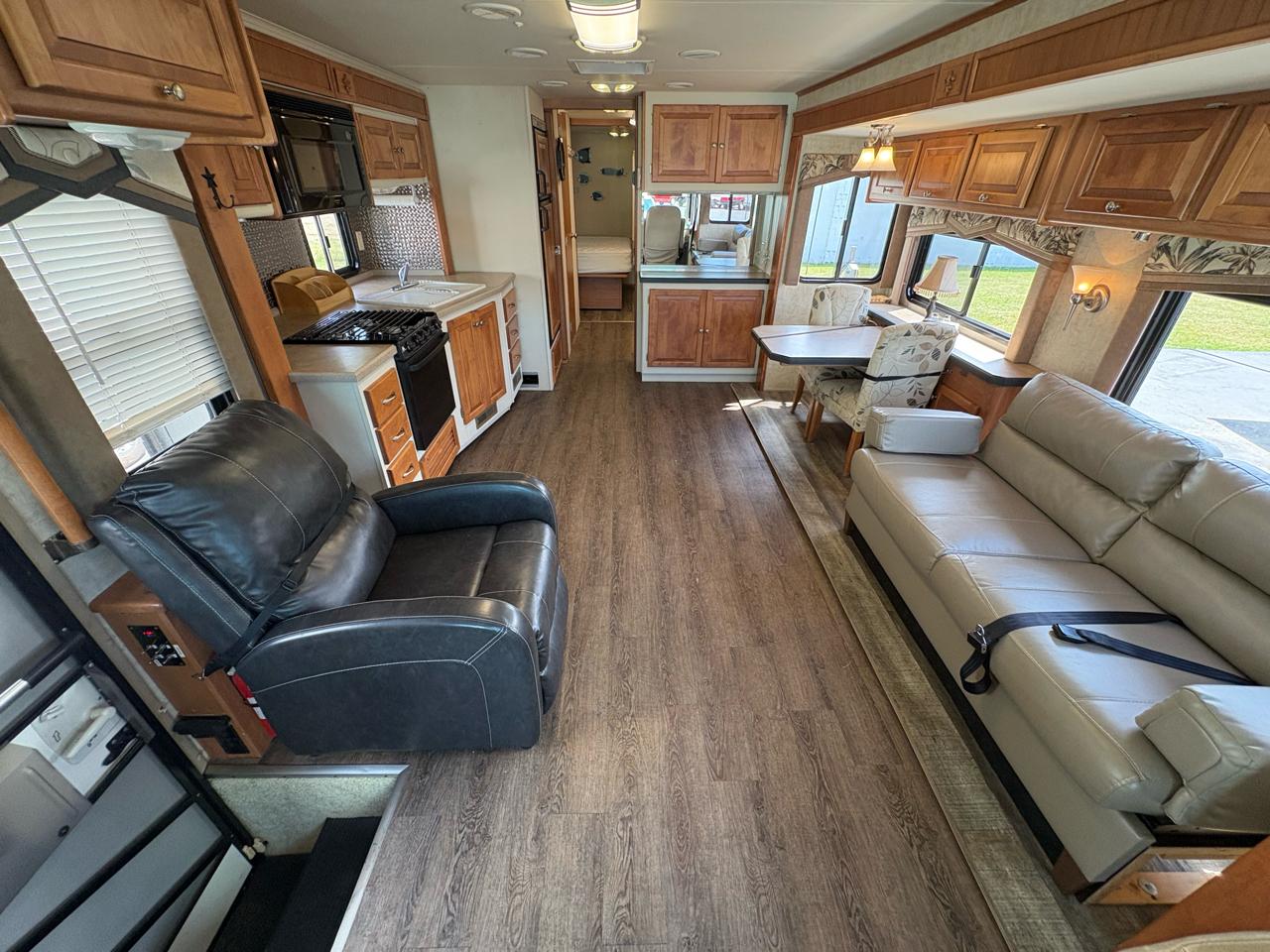 Tiffin Motorhomes Allegro  2008