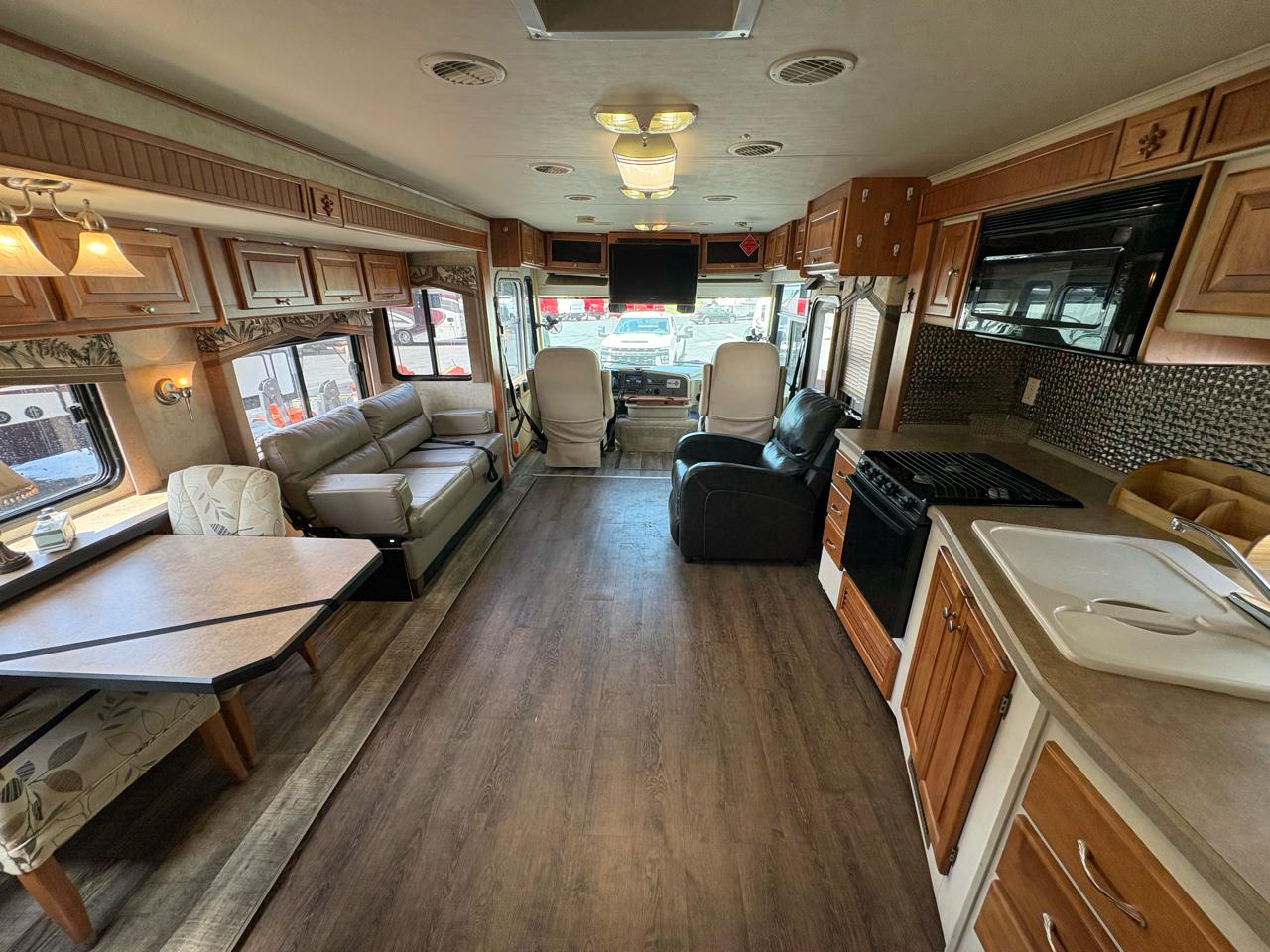 Tiffin Motorhomes Allegro  2008