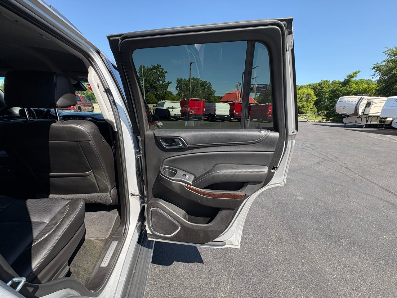 GMC Yukon 4WD 4dr SLT 2017