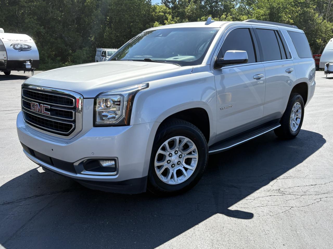 GMC Yukon 4WD 4dr SLT 2017