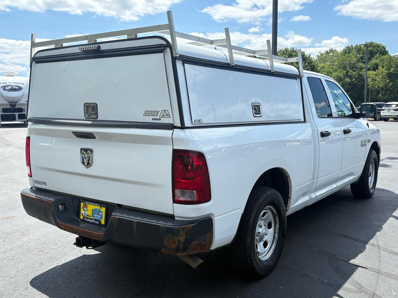RAM 1500 Tradesman 4x2 Quad Cab 6'4" Box 2018