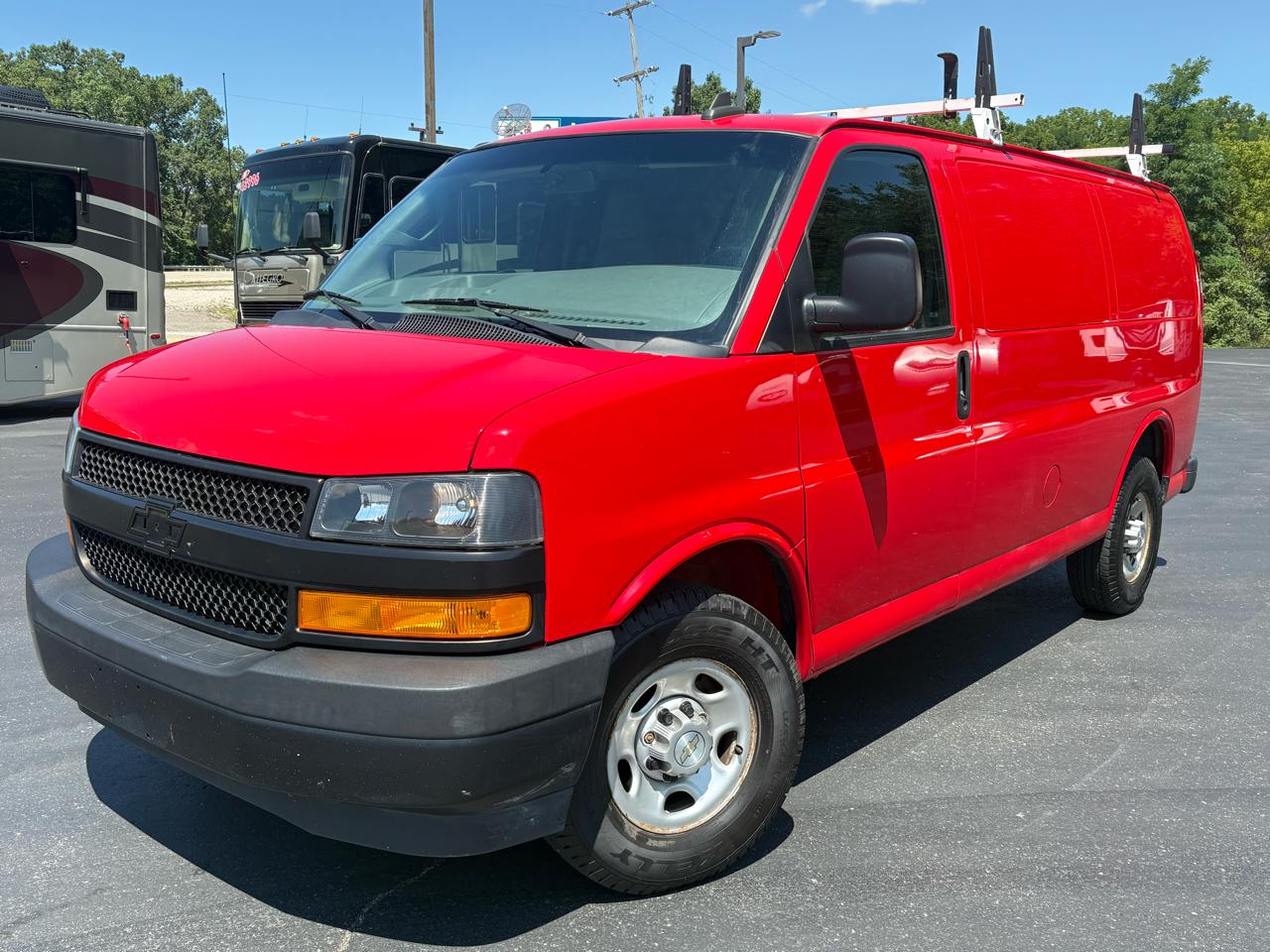 2021 Chevrolet Express Cargo Van RWD 2500 135"