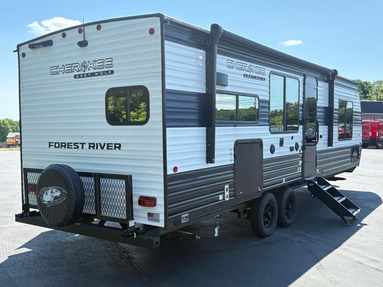 Forest River Cherokee  2025
