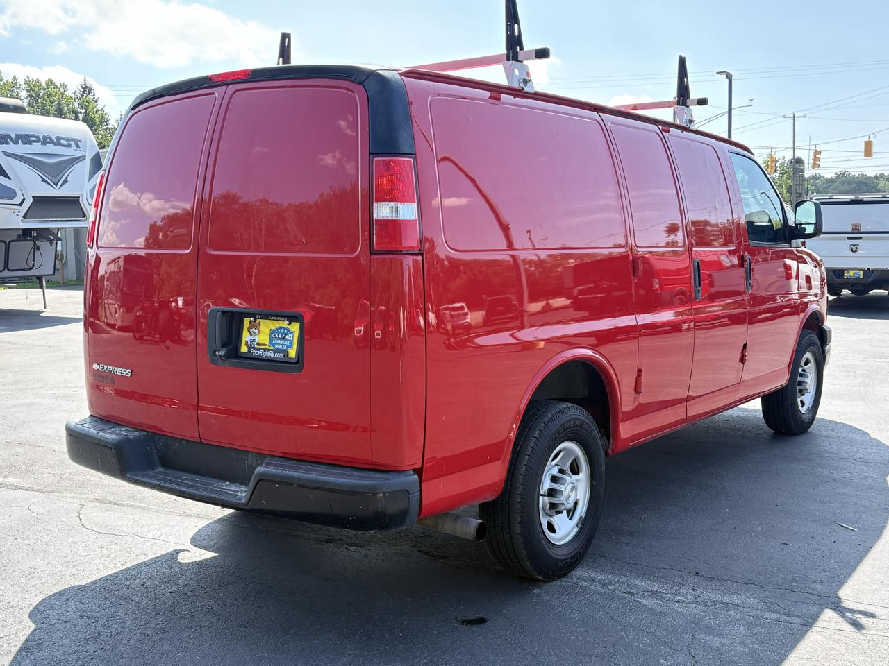 Chevrolet Express Cargo Van RWD 2500 135" 2021