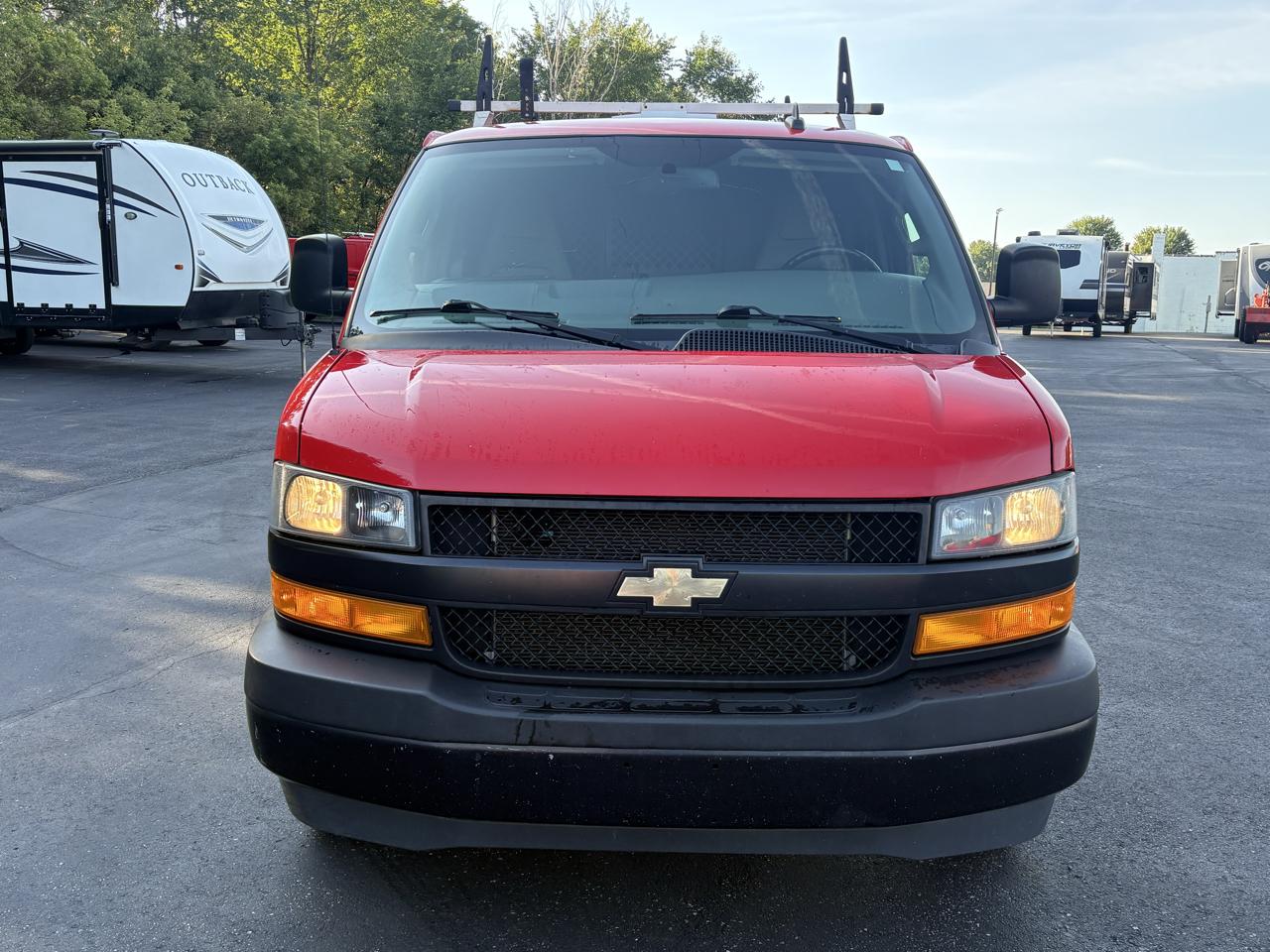 Chevrolet Express Cargo Van RWD 2500 135" 2021