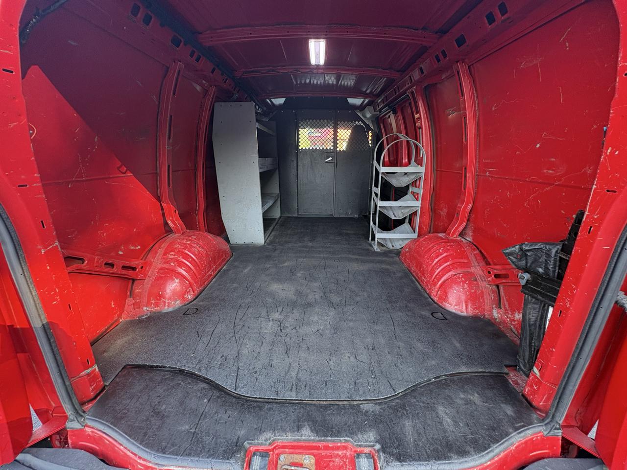 Chevrolet Express Cargo Van RWD 2500 135" 2021