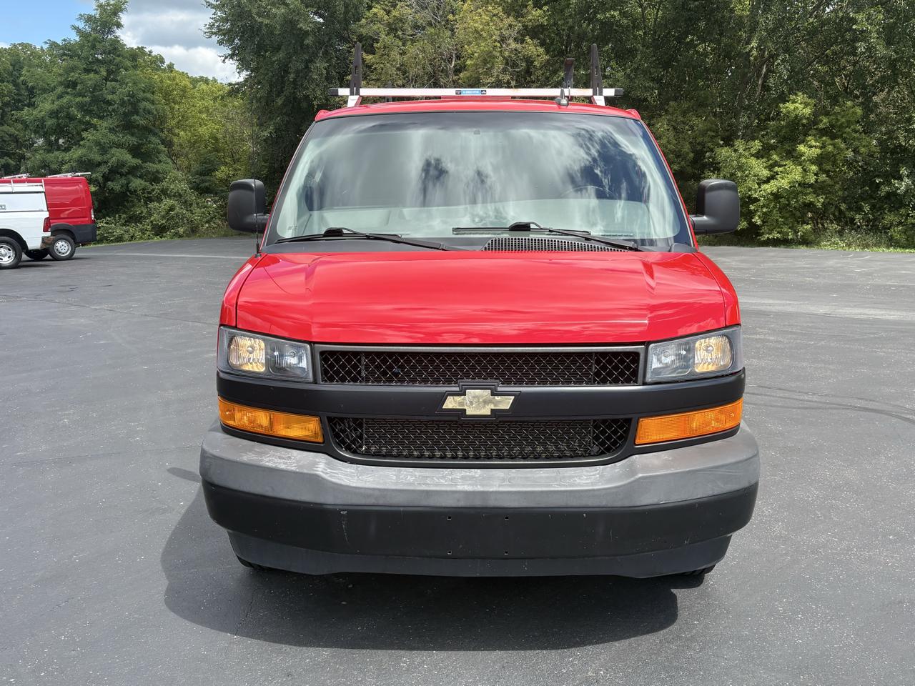 Chevrolet Express Cargo Van RWD 2500 135" 2021