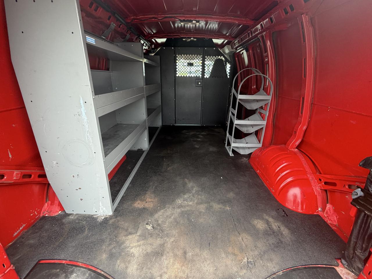 Chevrolet Express Cargo Van RWD 2500 135" 2021