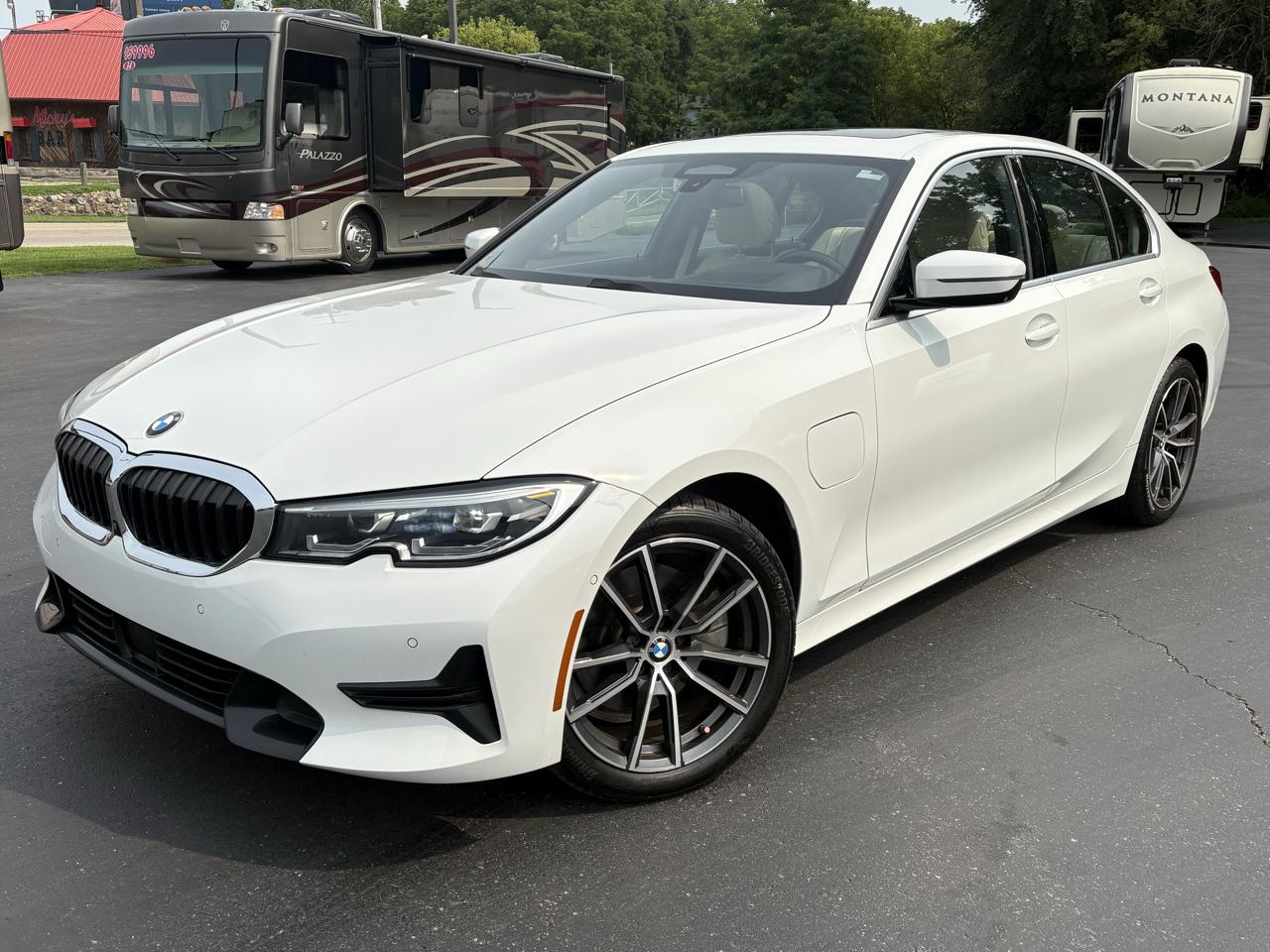 2021 BMW 3 Series 330e Plug-In Hybrid