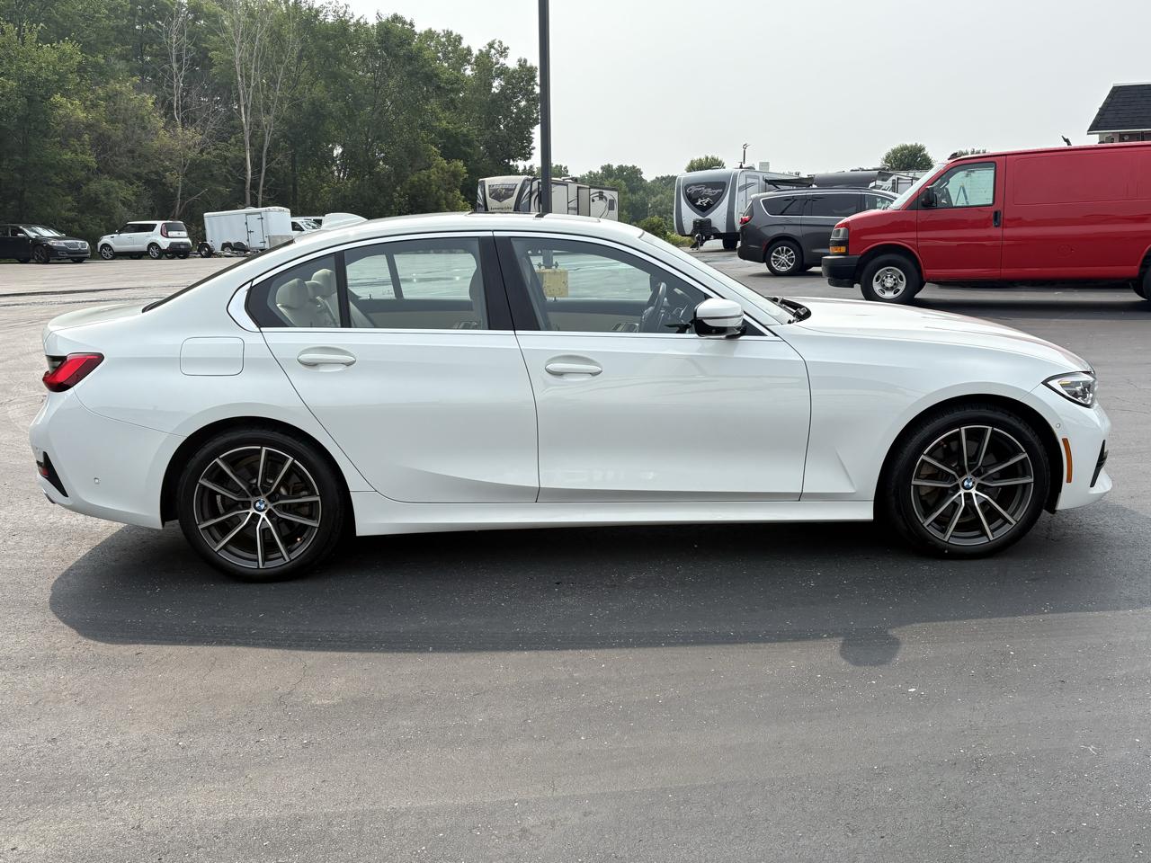 BMW 3 Series 330e Plug-In Hybrid 2021