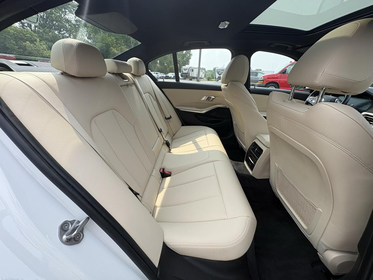 BMW 3 Series 330e Plug-In Hybrid 2021