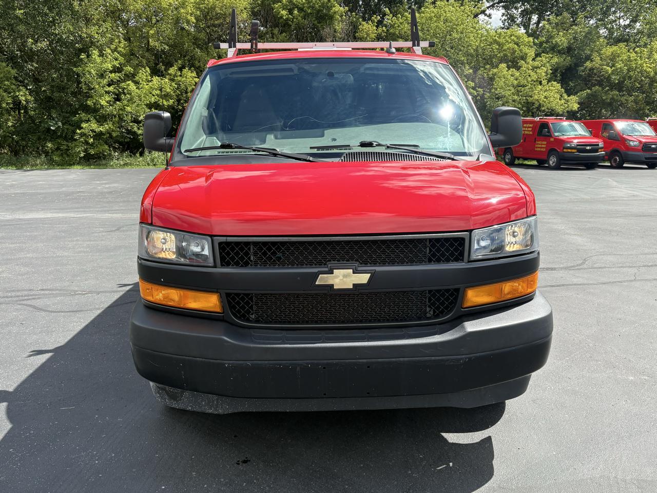 Chevrolet Express Cargo Van RWD 2500 135" 2021