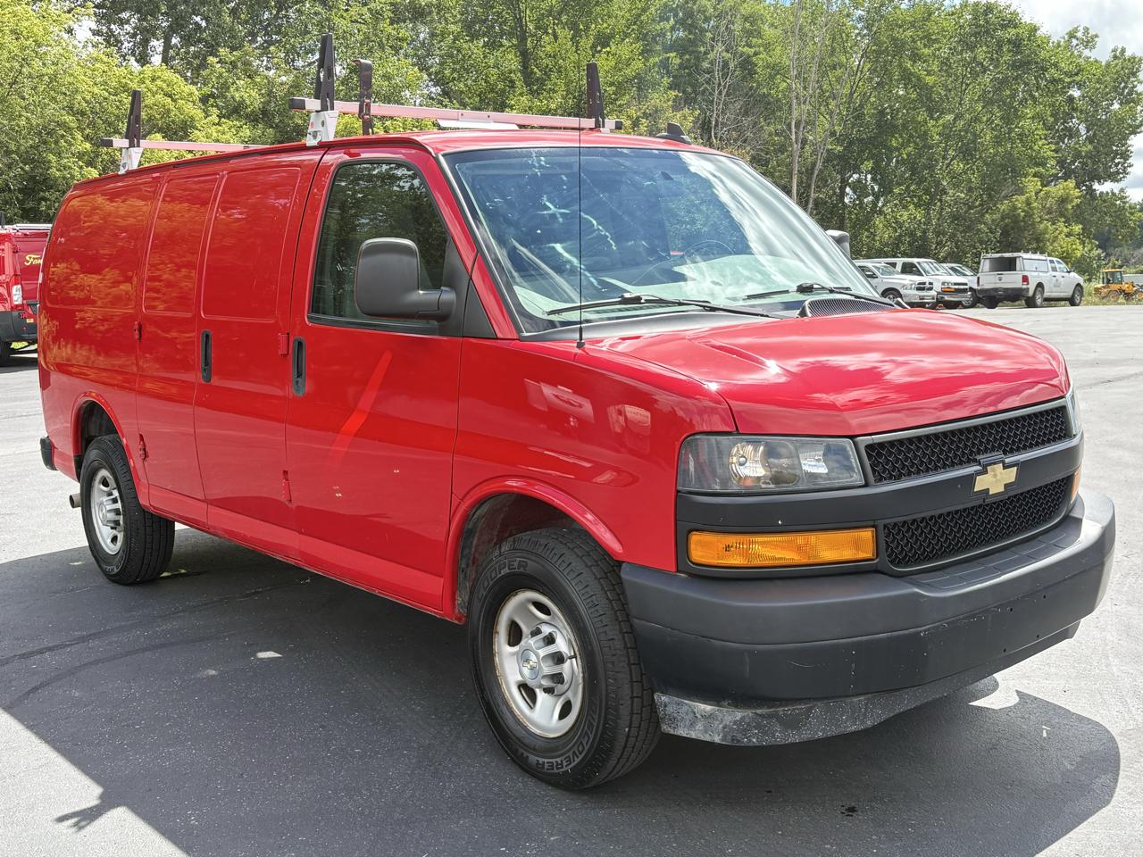 Chevrolet Express Cargo Van RWD 2500 135" 2021