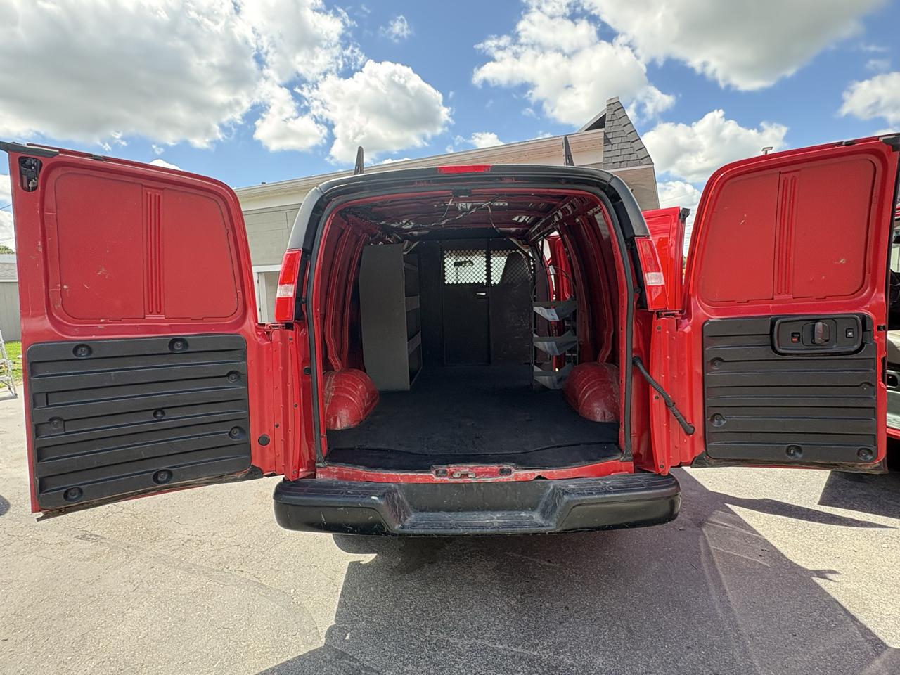 Chevrolet Express Cargo Van RWD 2500 135" 2021