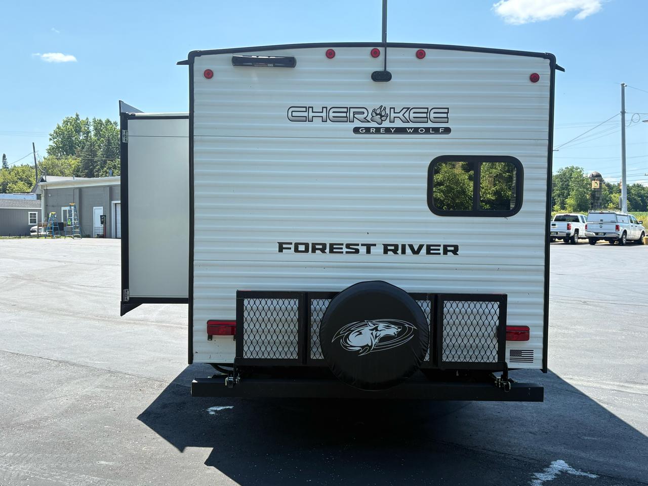 Forest River Cherokee  2025
