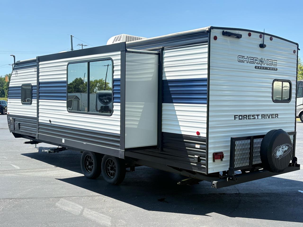 Forest River Cherokee  2025