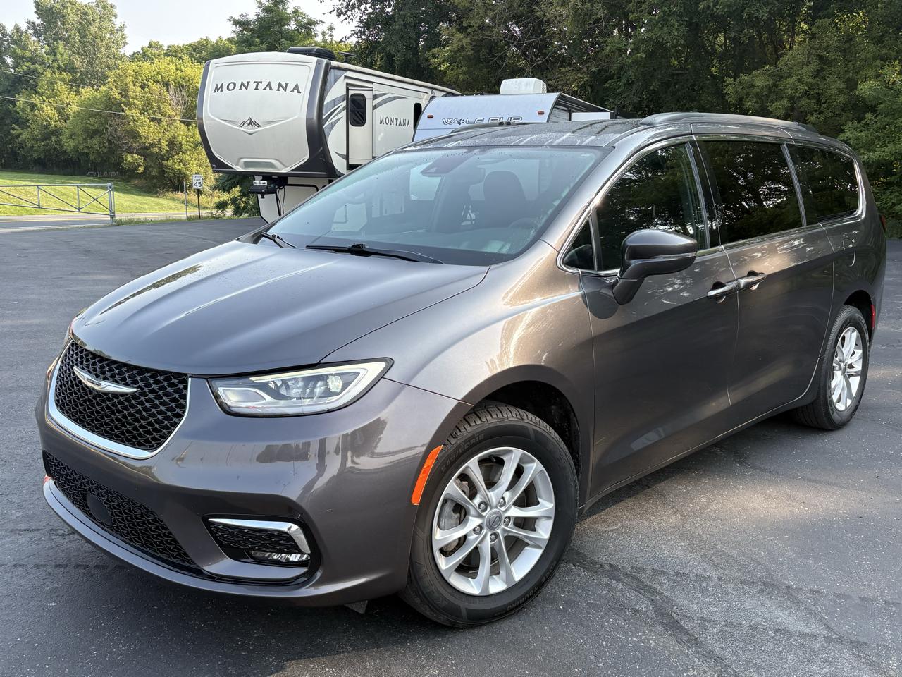 Chrysler Pacifica Touring AWD 2022