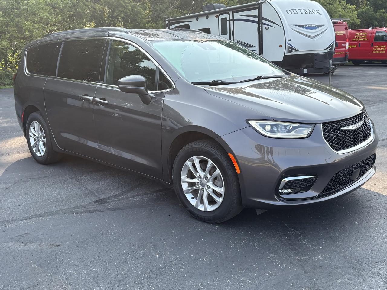 Chrysler Pacifica Touring AWD 2022