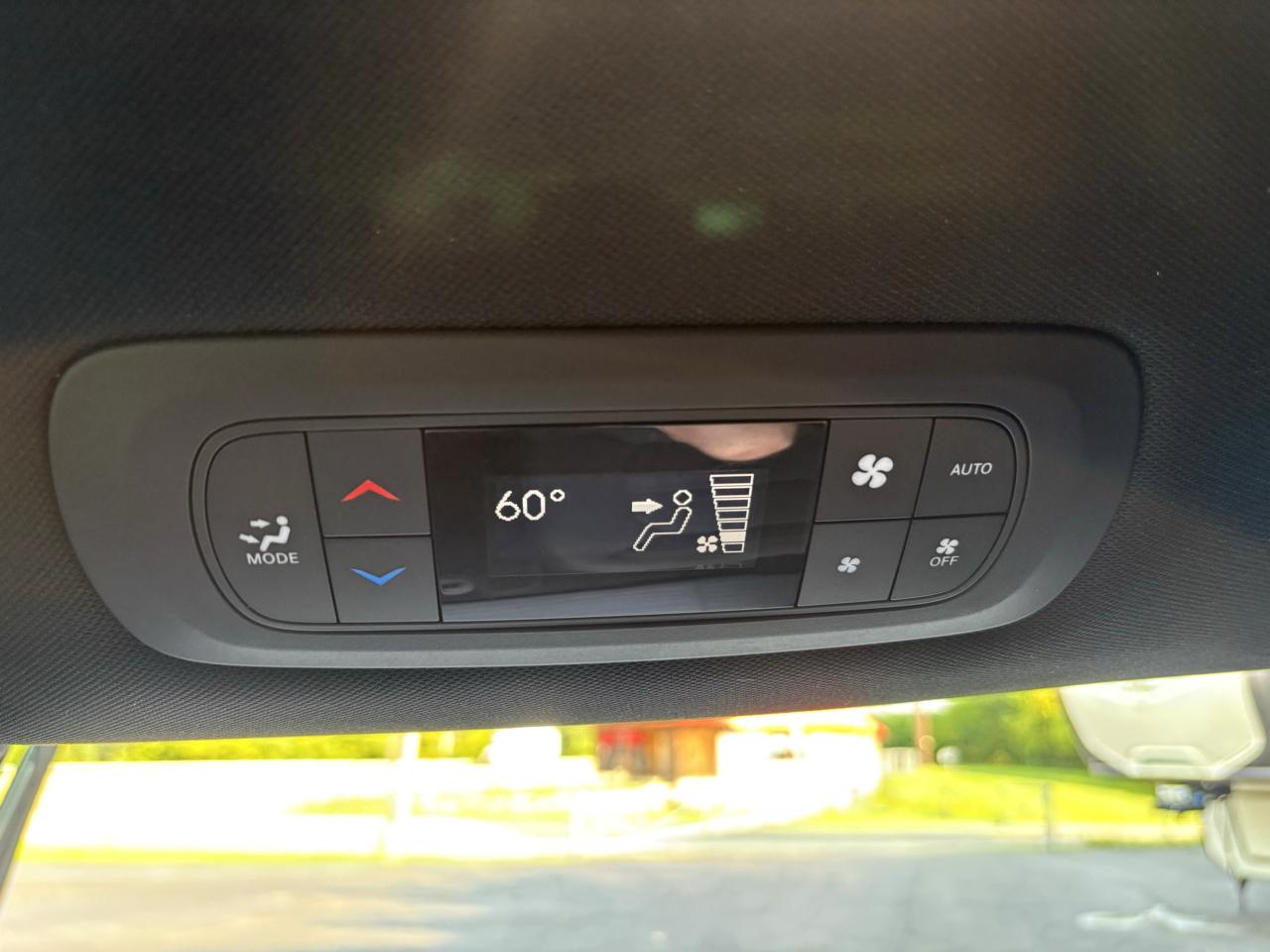 Chrysler Pacifica Touring AWD 2022