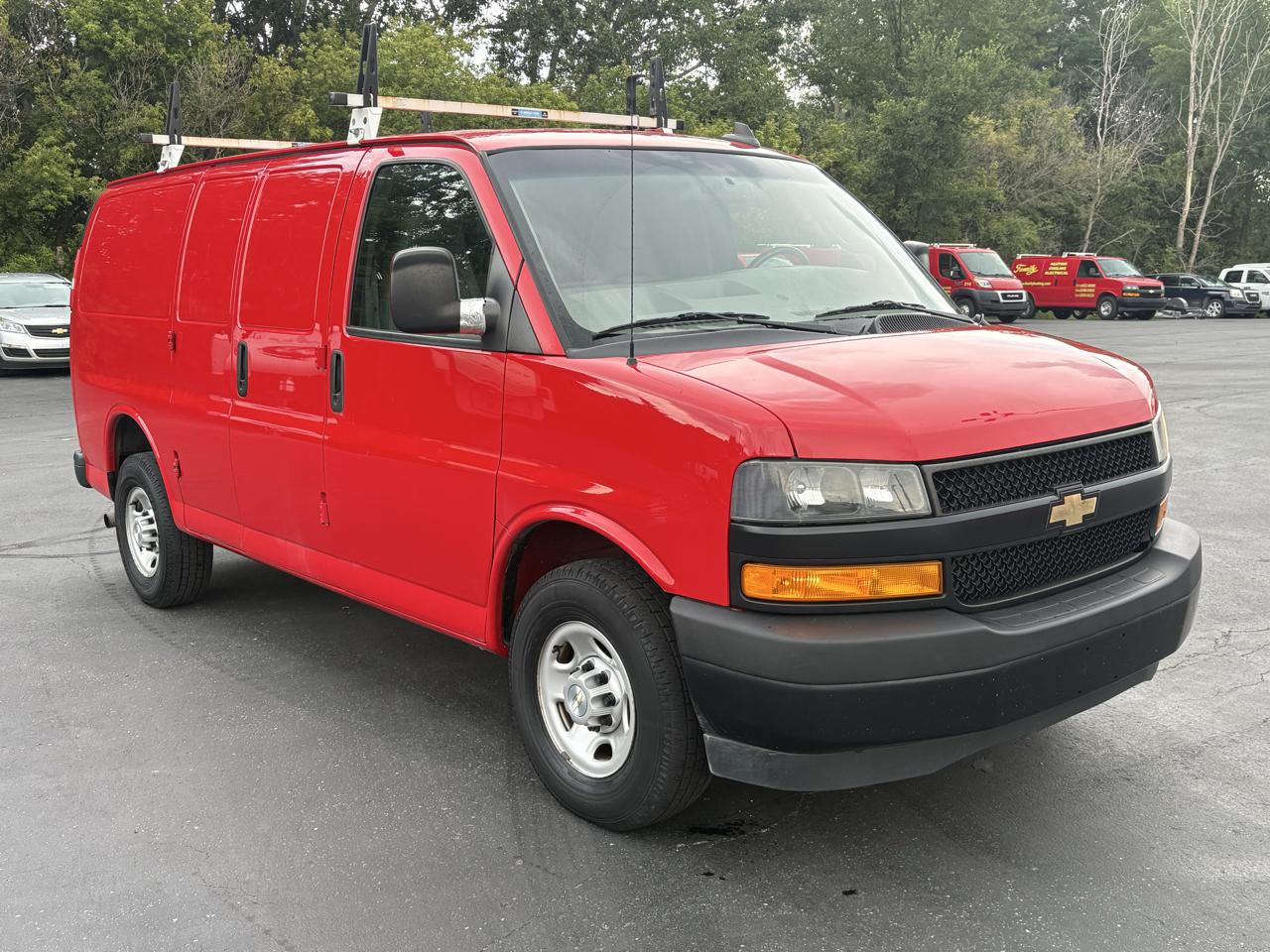 Chevrolet Express Cargo Van RWD 2500 135" 2021