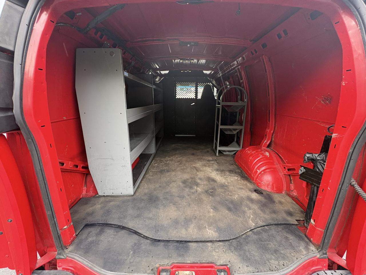 Chevrolet Express Cargo Van RWD 2500 135" 2021